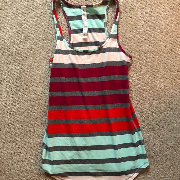 lululemon athletica Tops - Lululemon Athletica Workout Top